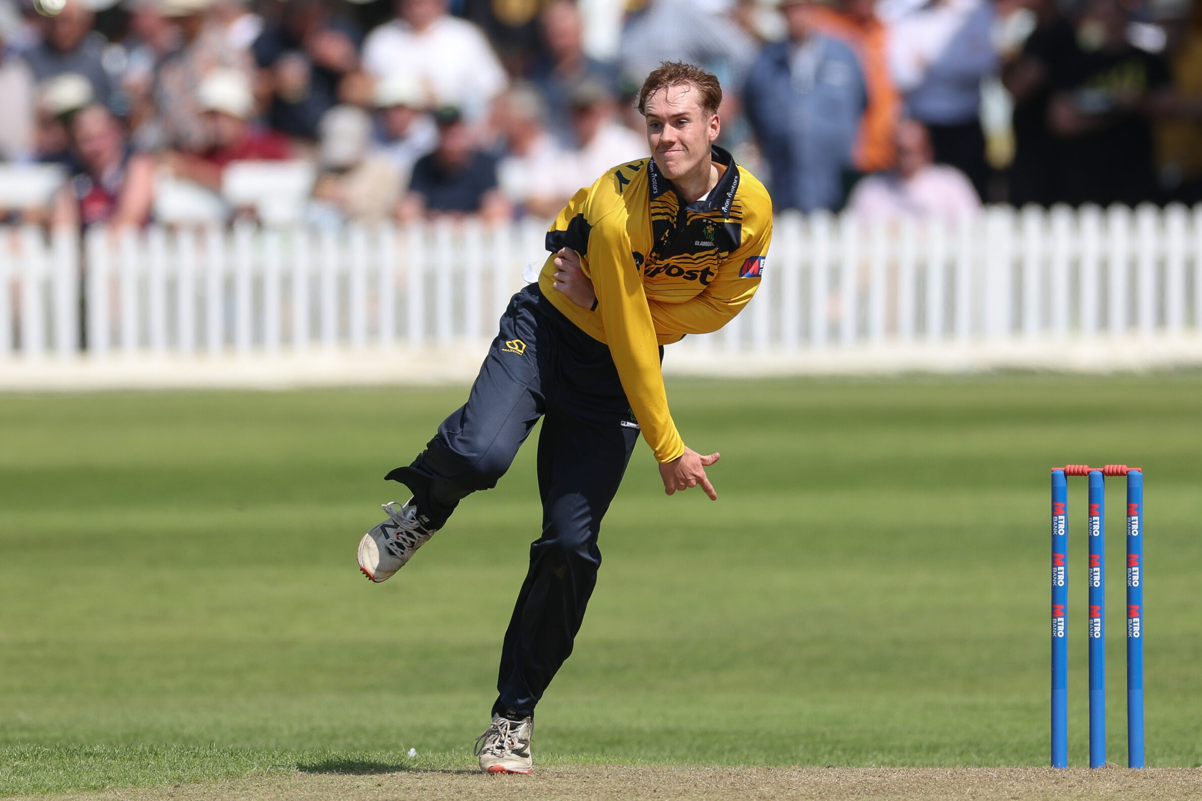 Ben Kellaway bowling for Glamorgan