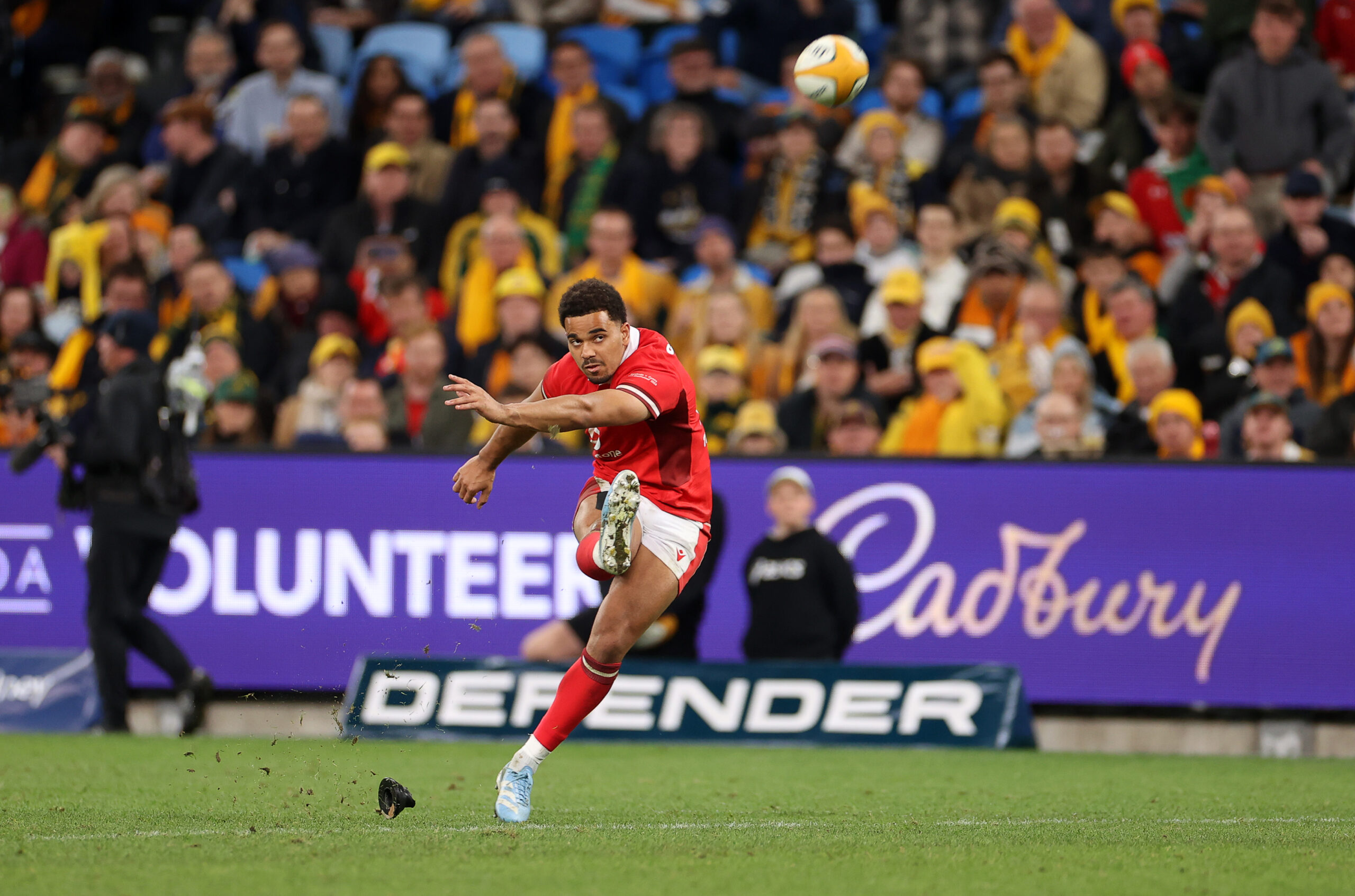 06.07.24 - Australia v Wales - Summer Series - First Test - Ben Thomas of Wales kicks a penalty